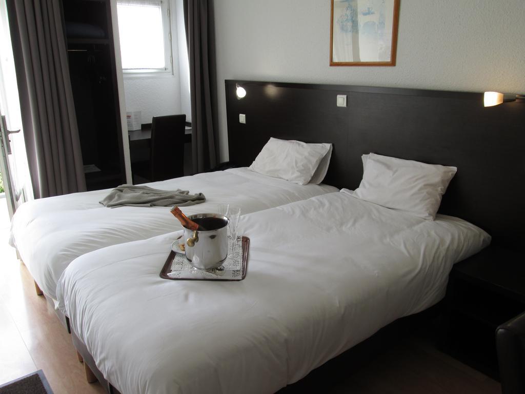 Top Motel Истр Номер фото